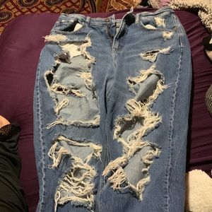 American eagle mom jeans